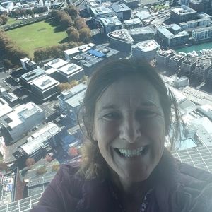 Meet your Posher, Laurie